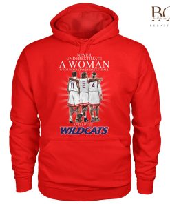 Never Underestimate A Woman Who Understands Football And Loves Wildcats T Shirt, Sweatshirt Hoodie