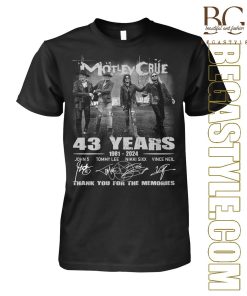 43 Years 1981-2024 Motley Crue T-Shirt