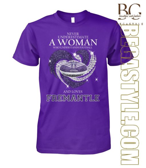 A Woman Who Understands Football And Loves Fremantle 2024 T-Shirt