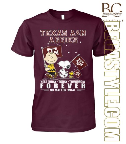 Snoopy and Charlie Brown Texas A&M Aggies T-Shirt