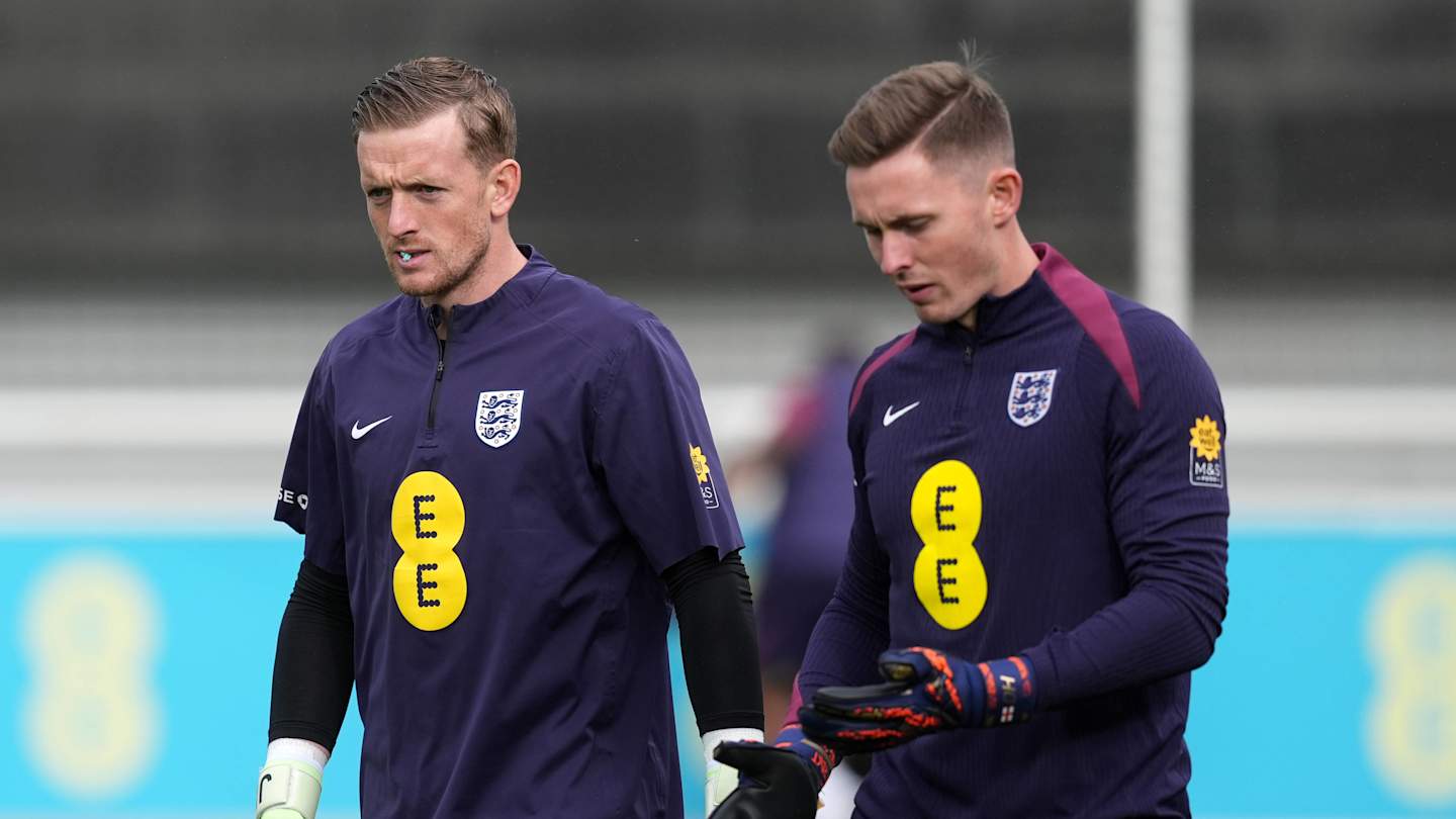 Jordan Pickford and Dean Henderson are among England's current top goalkeepers.