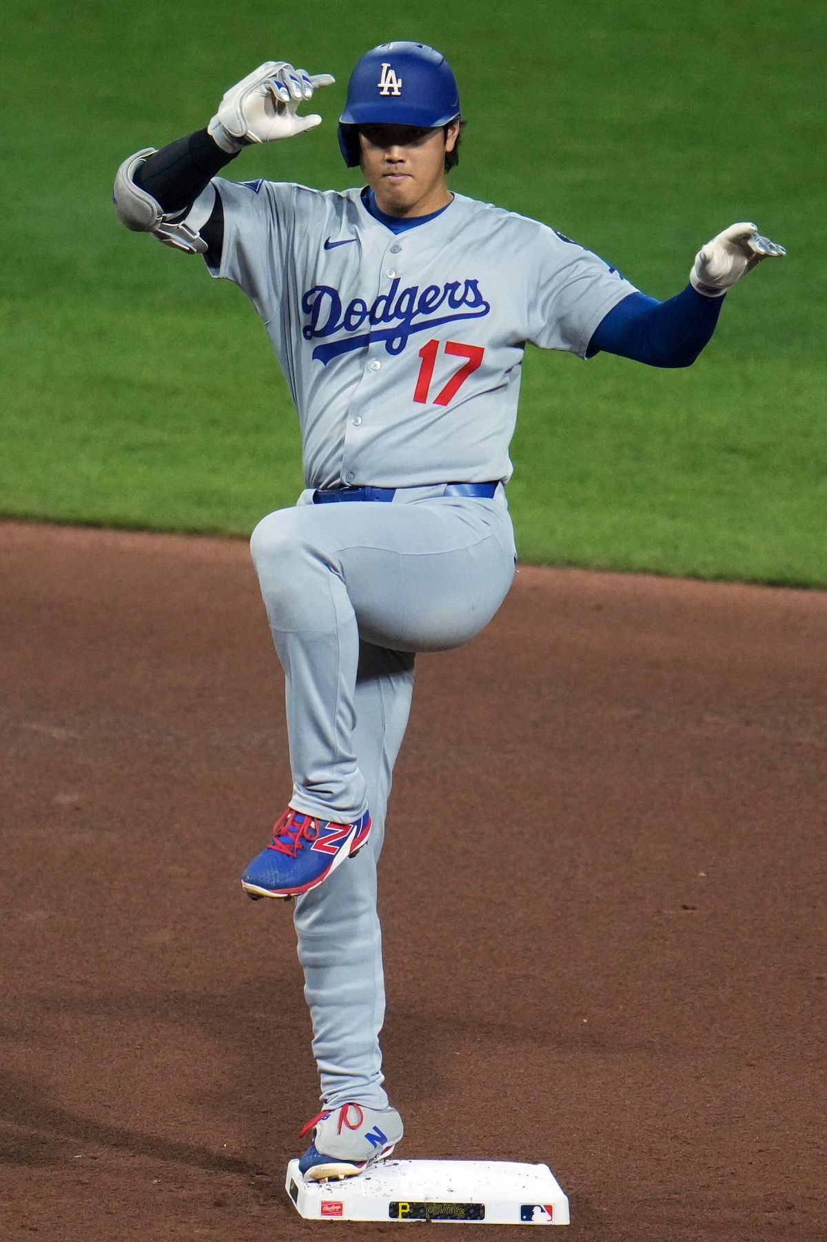 Shohei Ohtani injury leaves Dodgers with bated breath
