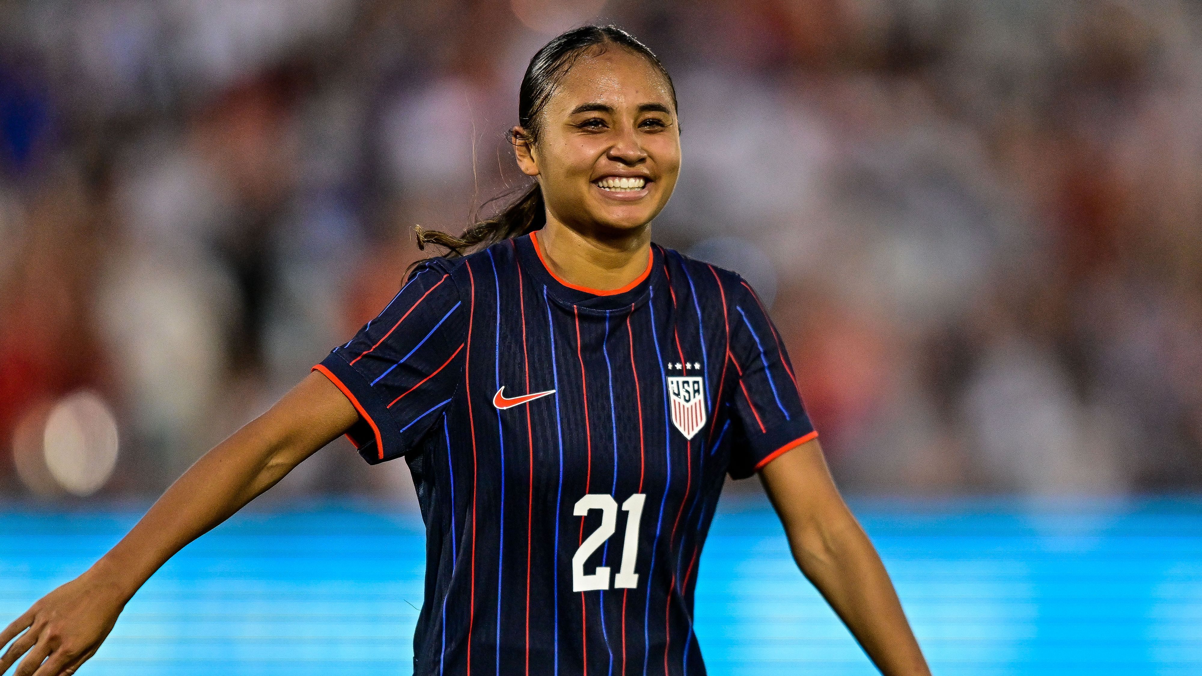 Alyssa Thompson: The teenage phenomenon who could be US soccer's next great