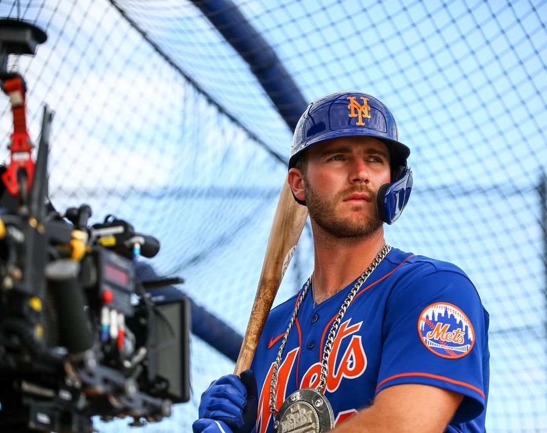MLB Rumors: Pete Alonso Predicted to Leave Mets in 2026 as Reports of Steve Cohen & Co's $85 Million Failed Offer Comes to Light - EssentiallySports