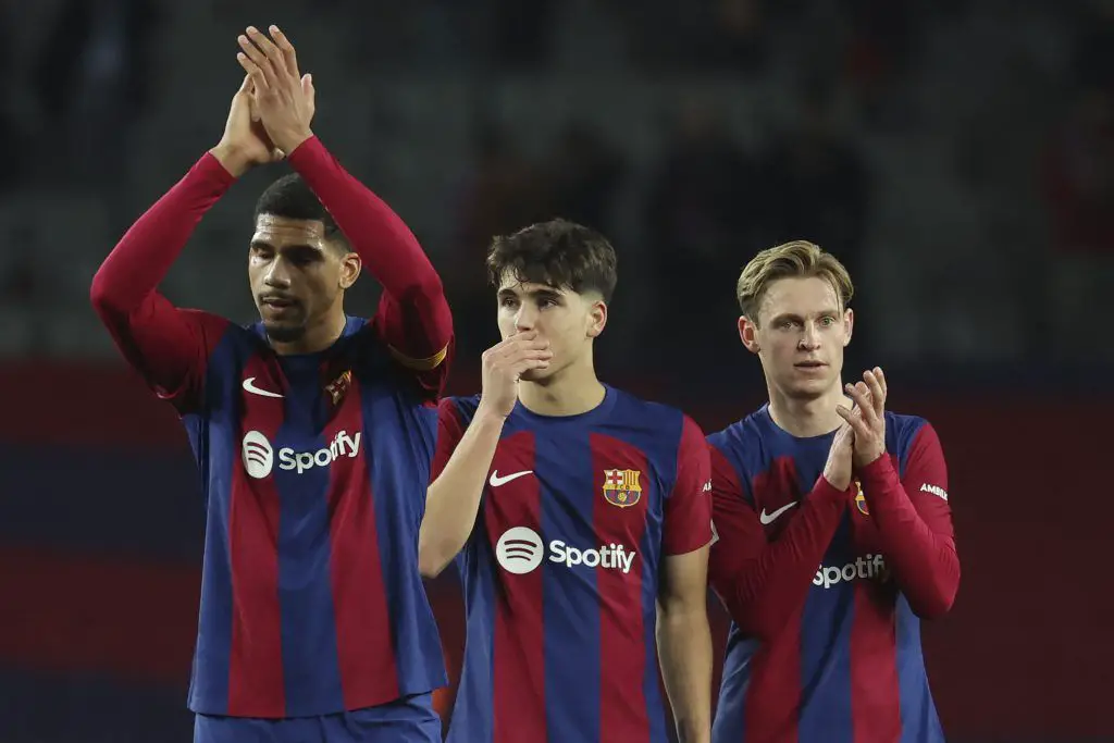 Barcelona star's contract talks restarted at direct request of Hansi Flick